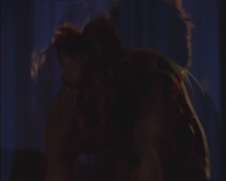 Charmed-Online_dot_net-Niptuck-1x01Pilot0363.jpg