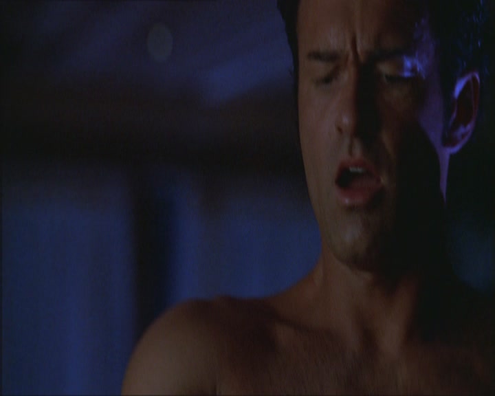 Charmed-Online_dot_net-Niptuck-1x01Pilot0368.jpg