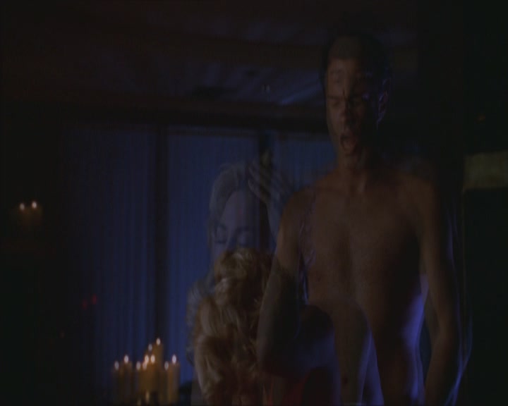Charmed-Online_dot_net-Niptuck-1x01Pilot0370.jpg