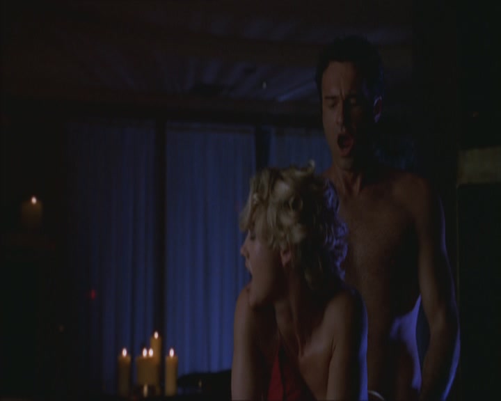 Charmed-Online_dot_net-Niptuck-1x01Pilot0371.jpg