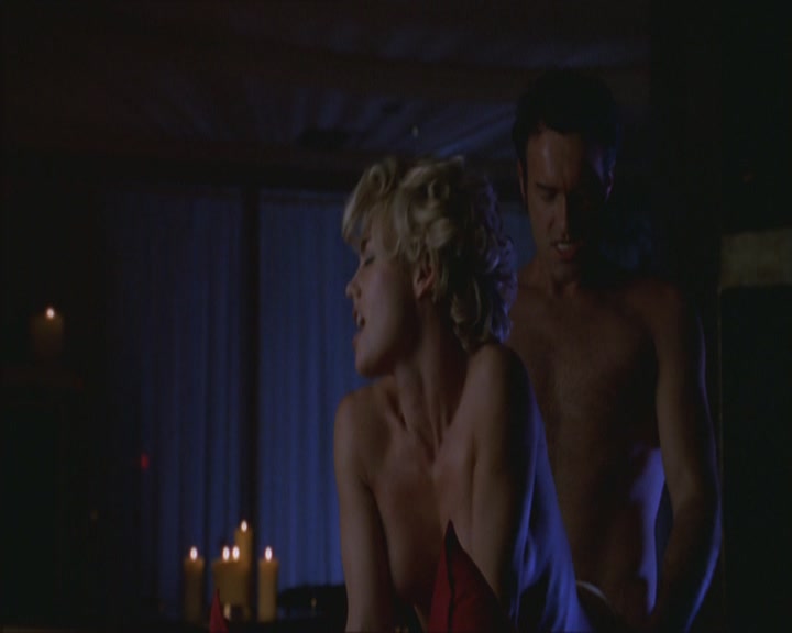 Charmed-Online_dot_net-Niptuck-1x01Pilot0372.jpg