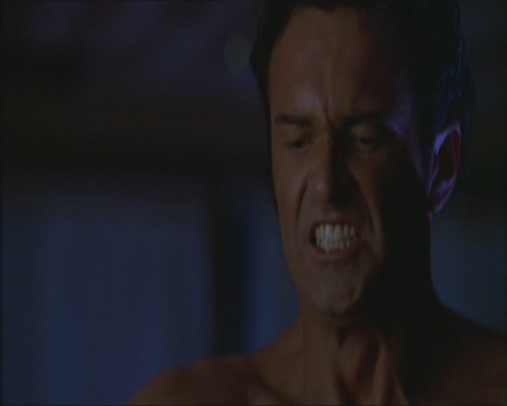 Charmed-Online_dot_net-Niptuck-1x01Pilot0425.jpg