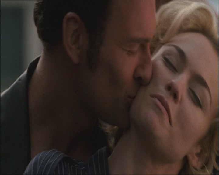 Charmed-Online_dot_net-Niptuck-1x01Pilot0454.jpg