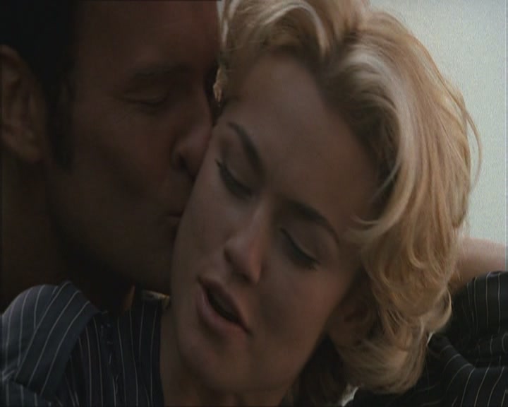 Charmed-Online_dot_net-Niptuck-1x01Pilot0455.jpg