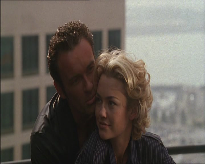 Charmed-Online_dot_net-Niptuck-1x01Pilot0466.jpg
