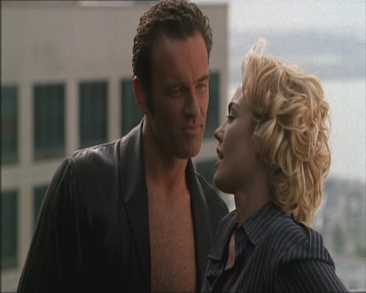 Charmed-Online_dot_net-Niptuck-1x01Pilot0471.jpg