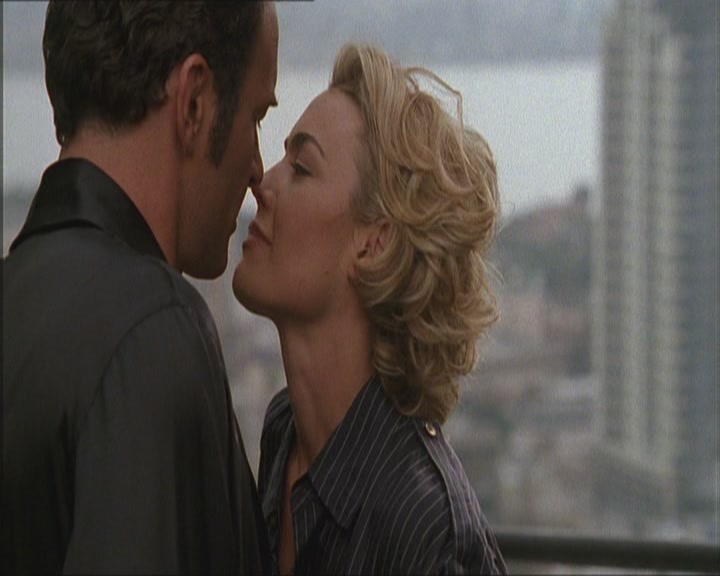 Charmed-Online_dot_net-Niptuck-1x01Pilot0476.jpg