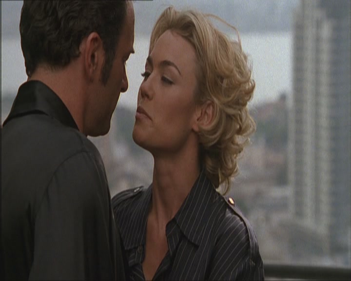 Charmed-Online_dot_net-Niptuck-1x01Pilot0481.jpg
