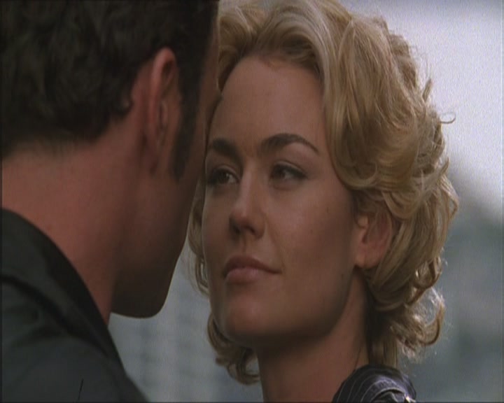 Charmed-Online_dot_net-Niptuck-1x01Pilot0505.jpg