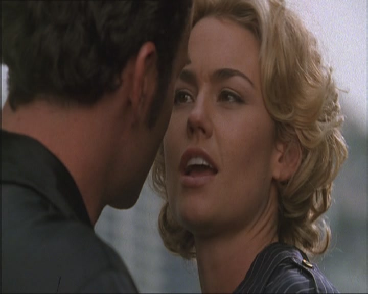 Charmed-Online_dot_net-Niptuck-1x01Pilot0508.jpg