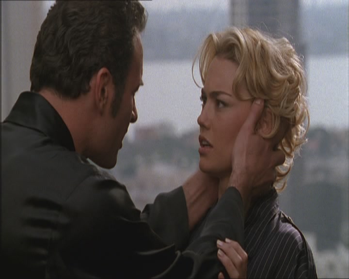Charmed-Online_dot_net-Niptuck-1x01Pilot0526.jpg