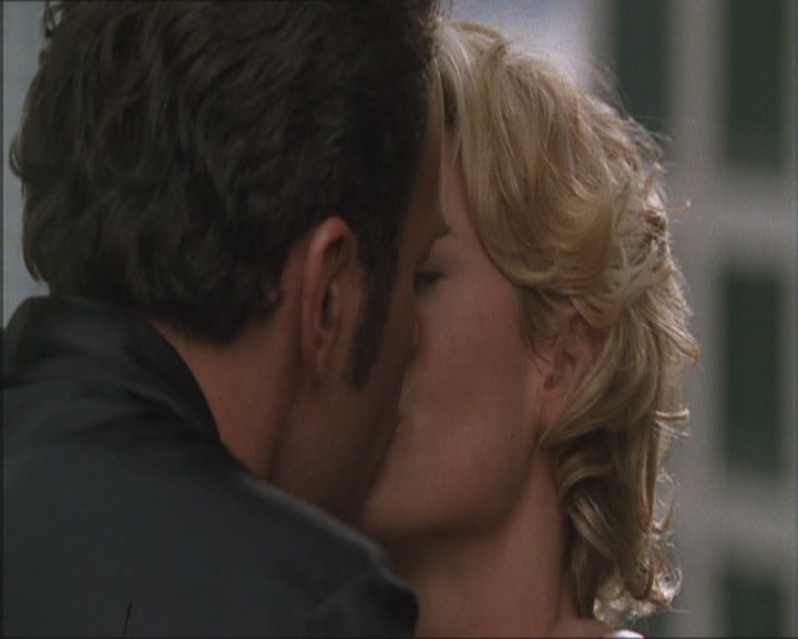 Charmed-Online_dot_net-Niptuck-1x01Pilot0532.jpg