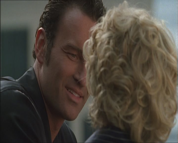 Charmed-Online_dot_net-Niptuck-1x01Pilot0551.jpg
