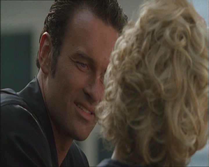 Charmed-Online_dot_net-Niptuck-1x01Pilot0552.jpg