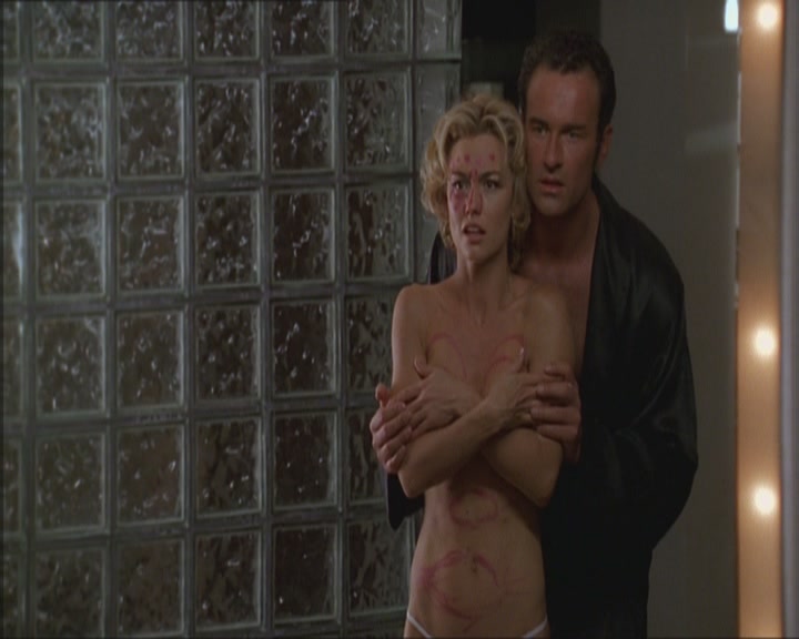 Charmed-Online_dot_net-Niptuck-1x01Pilot0603.jpg