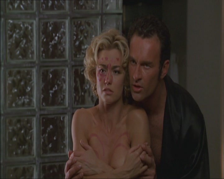 Charmed-Online_dot_net-Niptuck-1x01Pilot0615.jpg