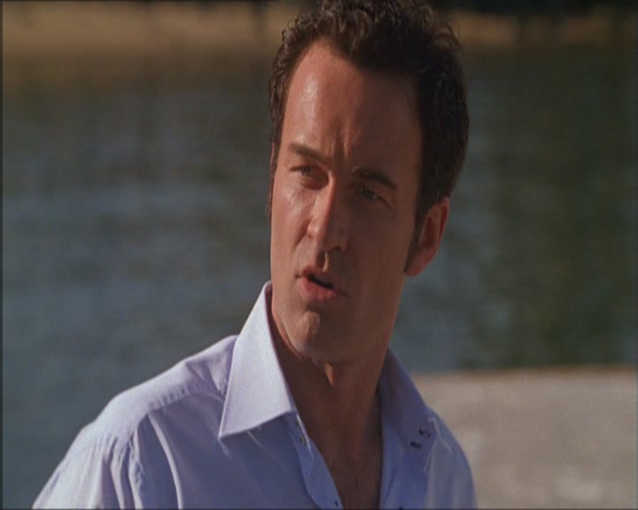 Charmed-Online_dot_net-Niptuck-1x01Pilot0913.jpg