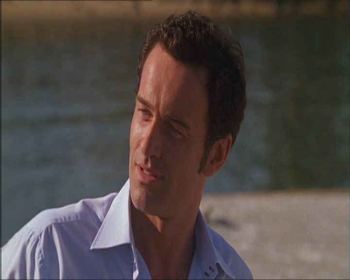 Charmed-Online_dot_net-Niptuck-1x01Pilot0915.jpg