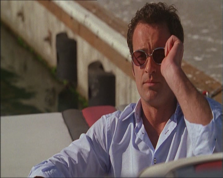 Charmed-Online_dot_net-Niptuck-1x01Pilot0922.jpg