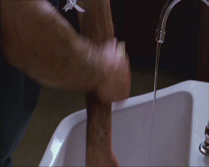 Charmed-Online_dot_net-Niptuck-1x01Pilot1071.jpg