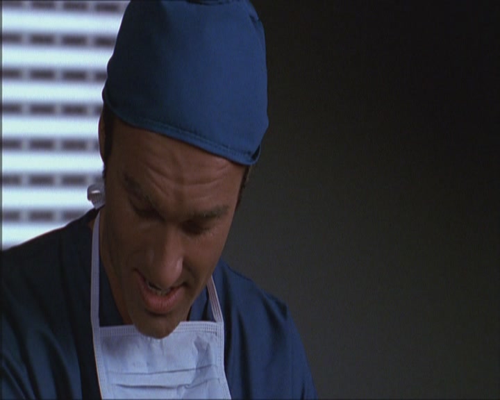 Charmed-Online_dot_net-Niptuck-1x01Pilot1079.jpg