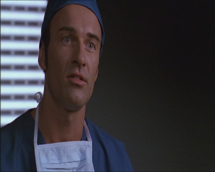 Charmed-Online_dot_net-Niptuck-1x01Pilot1109.jpg