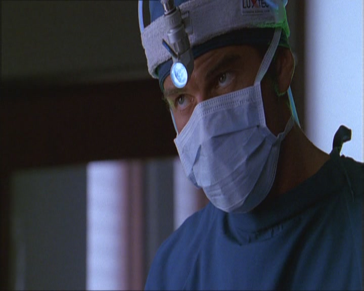 Charmed-Online_dot_net-Niptuck-1x01Pilot1234.jpg
