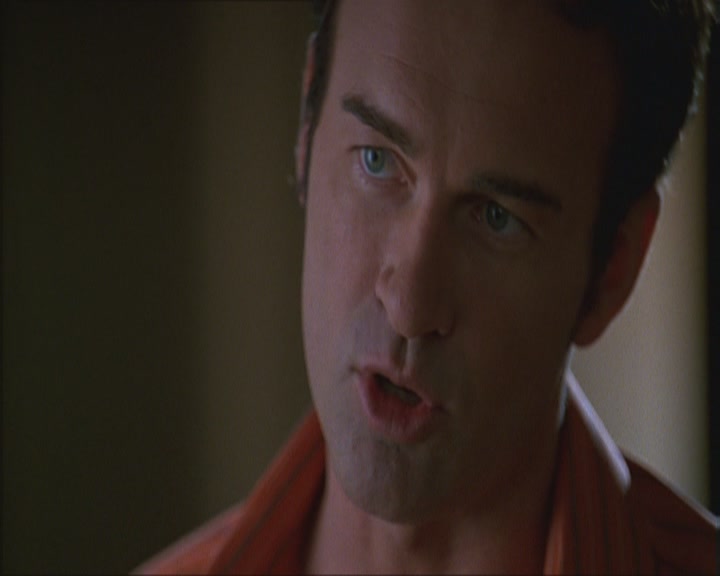 Charmed-Online_dot_net-Niptuck-1x01Pilot1302.jpg