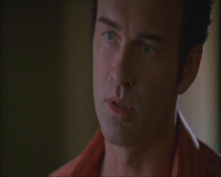 Charmed-Online_dot_net-Niptuck-1x01Pilot1303.jpg