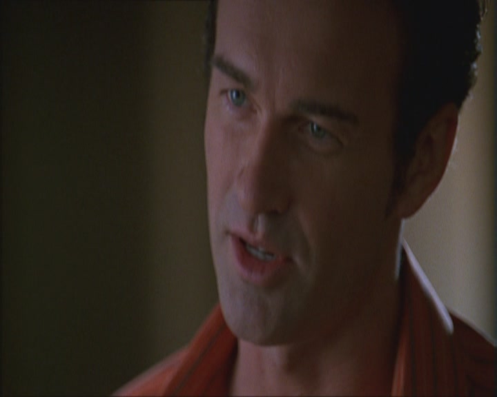 Charmed-Online_dot_net-Niptuck-1x01Pilot1304.jpg