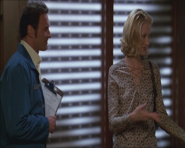 Charmed-Online_dot_net-Niptuck-1x01Pilot1409.jpg