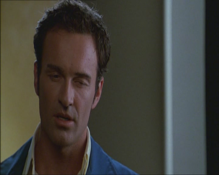 Charmed-Online_dot_net-Niptuck-1x01Pilot1412.jpg