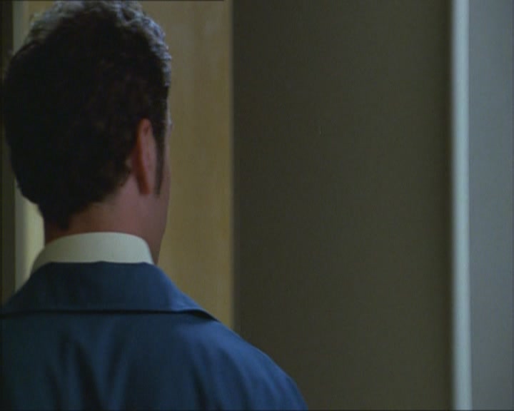 Charmed-Online_dot_net-Niptuck-1x01Pilot1422.jpg