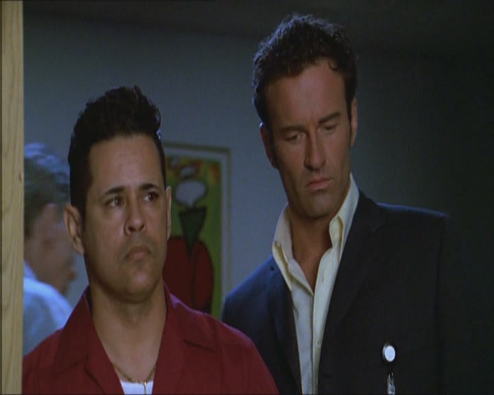 Charmed-Online_dot_net-Niptuck-1x01Pilot1588.jpg