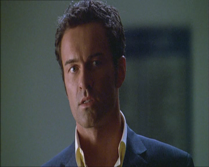 Charmed-Online_dot_net-Niptuck-1x01Pilot1629.jpg