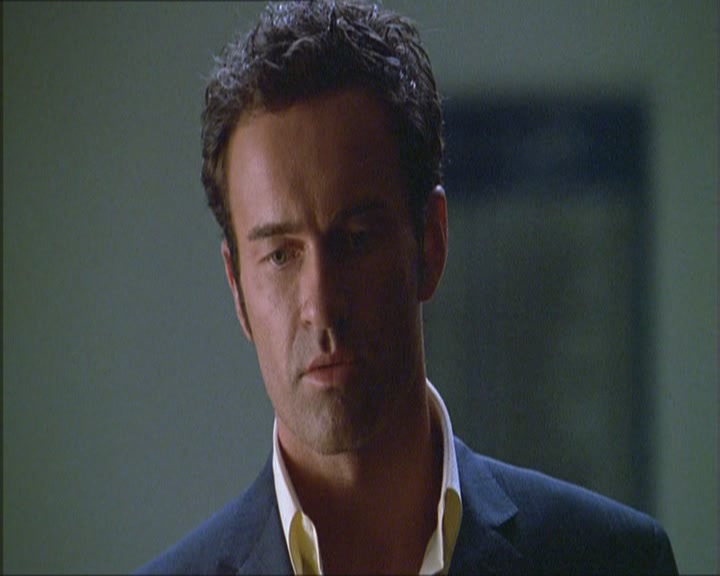 Charmed-Online_dot_net-Niptuck-1x01Pilot1630.jpg