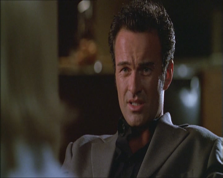 Charmed-Online_dot_net-Niptuck-1x01Pilot1889.jpg