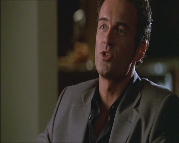 Charmed-Online_dot_net-Niptuck-1x01Pilot1941.jpg