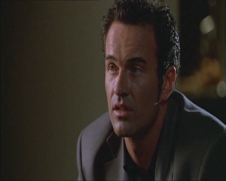 Charmed-Online_dot_net-Niptuck-1x01Pilot1955.jpg