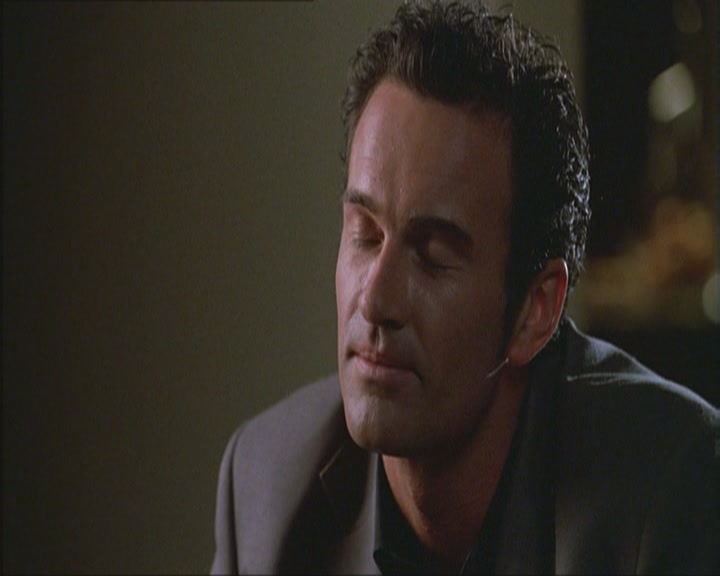 Charmed-Online_dot_net-Niptuck-1x01Pilot1964.jpg