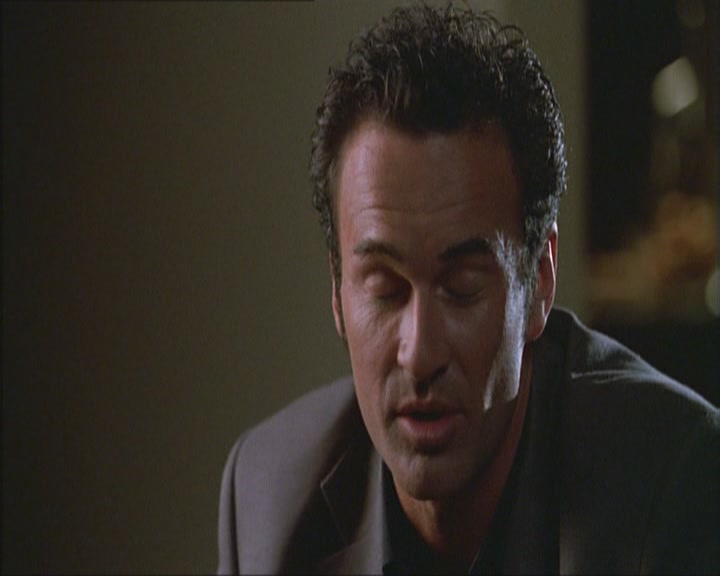 Charmed-Online_dot_net-Niptuck-1x01Pilot1970.jpg