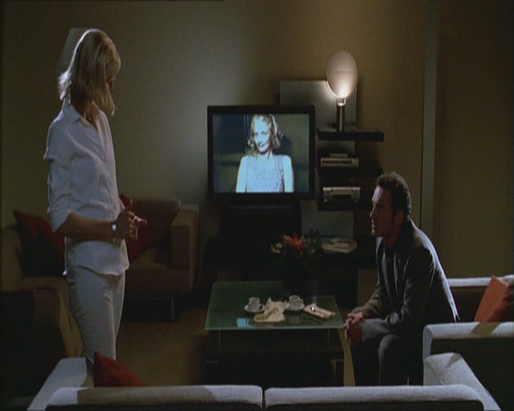 Charmed-Online_dot_net-Niptuck-1x01Pilot1981.jpg