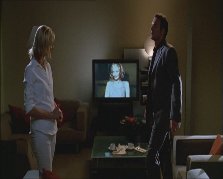 Charmed-Online_dot_net-Niptuck-1x01Pilot1983.jpg