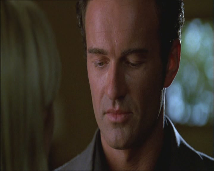 Charmed-Online_dot_net-Niptuck-1x01Pilot2014.jpg
