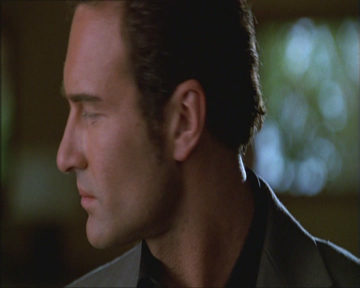 Charmed-Online_dot_net-Niptuck-1x01Pilot2063.jpg