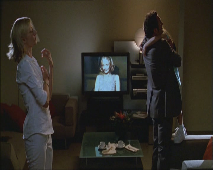 Charmed-Online_dot_net-Niptuck-1x01Pilot2077.jpg