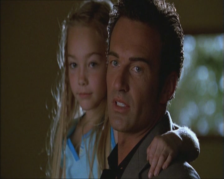 Charmed-Online_dot_net-Niptuck-1x01Pilot2091.jpg