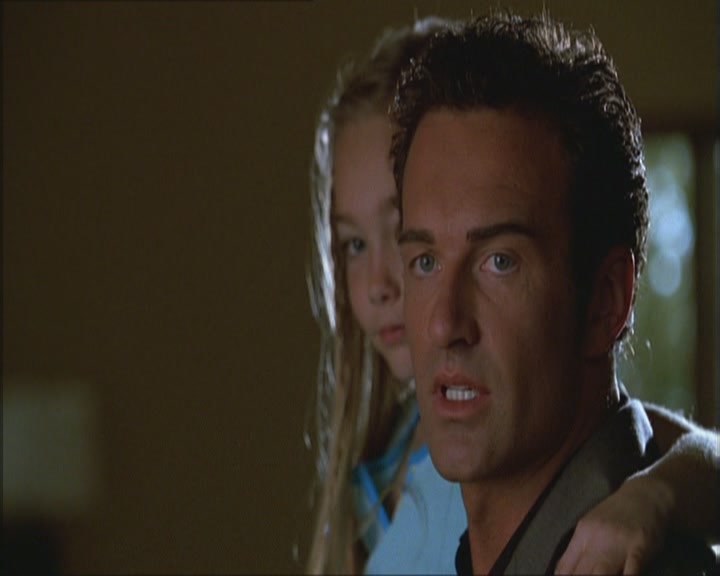 Charmed-Online_dot_net-Niptuck-1x01Pilot2095.jpg