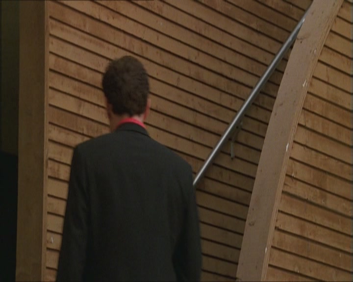 Charmed-Online_dot_net-Niptuck-1x01Pilot2376.jpg