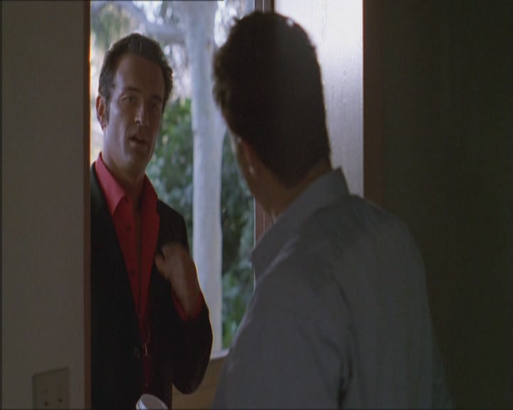 Charmed-Online_dot_net-Niptuck-1x01Pilot2407.jpg